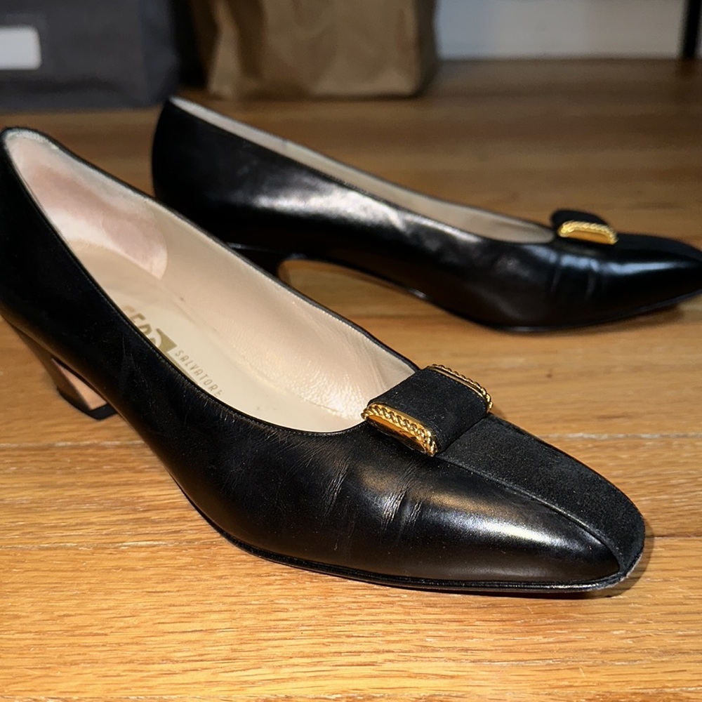 Salvatore Ferragamo heels - Picture 4 of 5